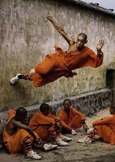 飞跃鞋 少林寺指定鞋 飞跃鞋 少林寺指定鞋